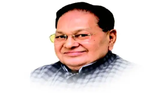 Hemraj Shah proposes celebrating July 1 as Gujarati Journalism Day.