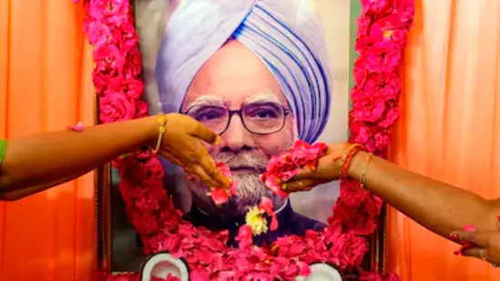 "Manmohan Singh memorial construction rules and politics"