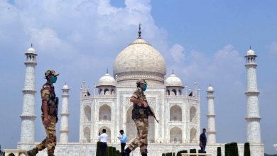 Security forces surrounding the Taj Mahal campus after a bomb threat