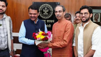 Uddhav Thackeray meets Chief Minister Devendra Fadnavis at Nagpur Vidhan Bhavan