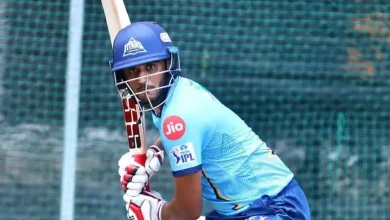 Urvil Patel gives Axar Patel another thumping win, breaks Hardik Pandya's record