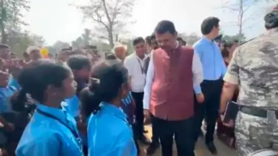 11 Naxalites surrender in Gadchiroli in the presence of Fadnavis