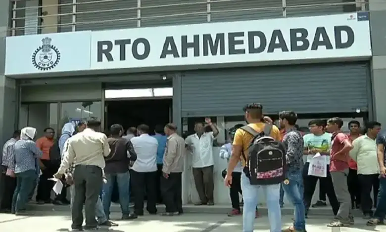 Ahmedabad Growing craze vehicle special number RTO Income Rs 18 crore