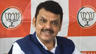 Fadnavis orders ministers