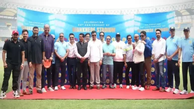 Gavaskar and Kambli felicitated at MCA