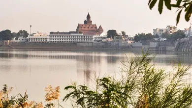 Hamirsar Lake found place among 25 places to visit in water management