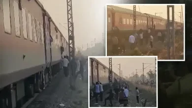 Jalgaon Pushpak Express train accident details