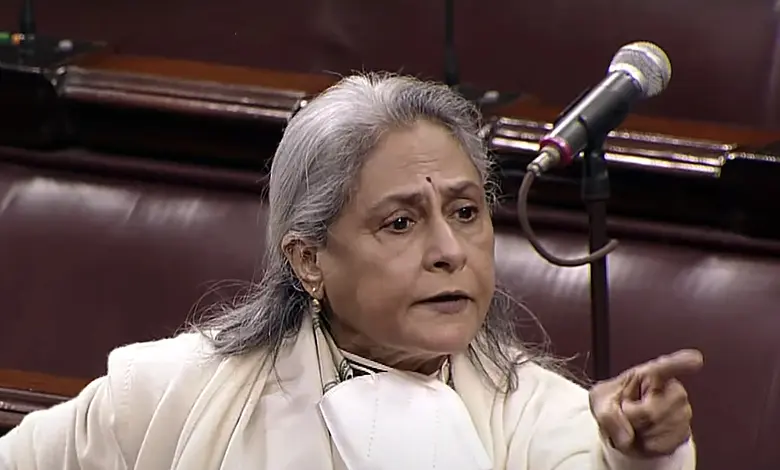 Jaya Bachchan angry