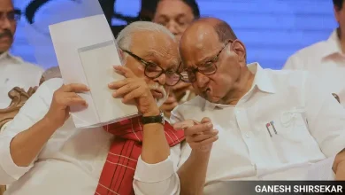 Sharad Pawar's written message on stage, Chhagan Bhujbal read it silently