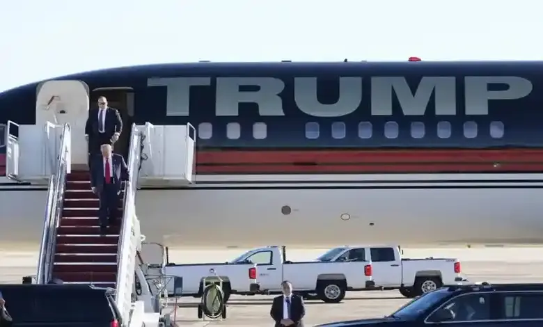 Trump Force One features and viral photos