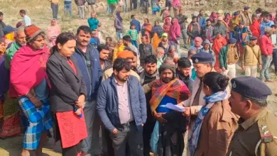 boat capsizes in ganges river