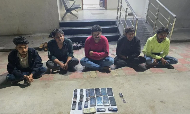 SMC raids call center in Changodar: Five accused arrested