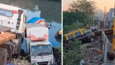 Damaged vehicles at Dharavi-Mahim Junction after an accident