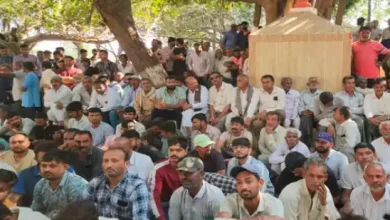 Farmers protesting against new industrial railway line in Gir Somnath district