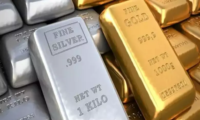 Gold rises by Rs 186, silver by Rs 852 on global market