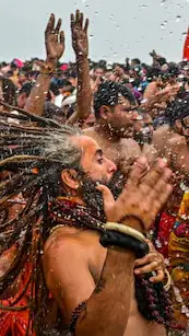 mahakumbh 2025 viral babas (5)