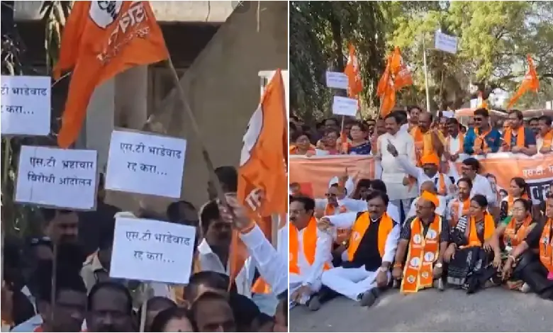 Shiv Sena UBT members protesting MSRTC fare hike in Chhatrapati Sambhajinagar