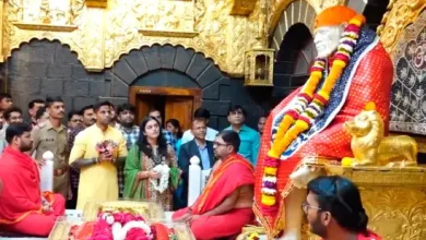 Suryakumar Yadav seeks blessings from Sai Baba in Shirdi before England series