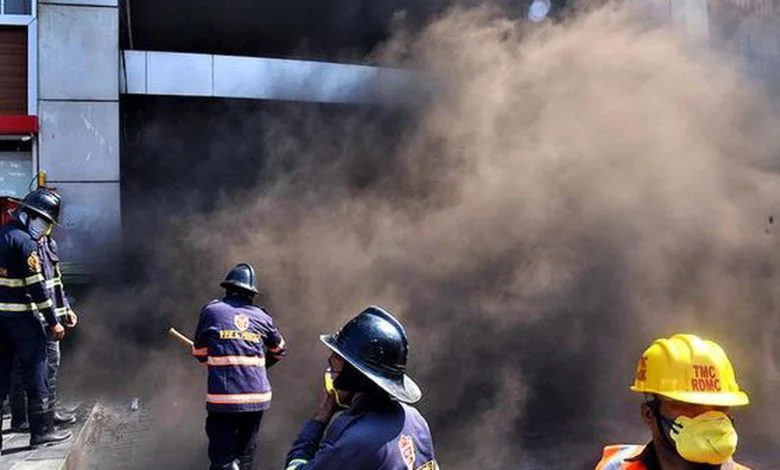 Fire breaks out at Hyper City Mall in Thane, fire brigade vehicles present at the spot