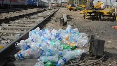 Effects of littering on railway tracks