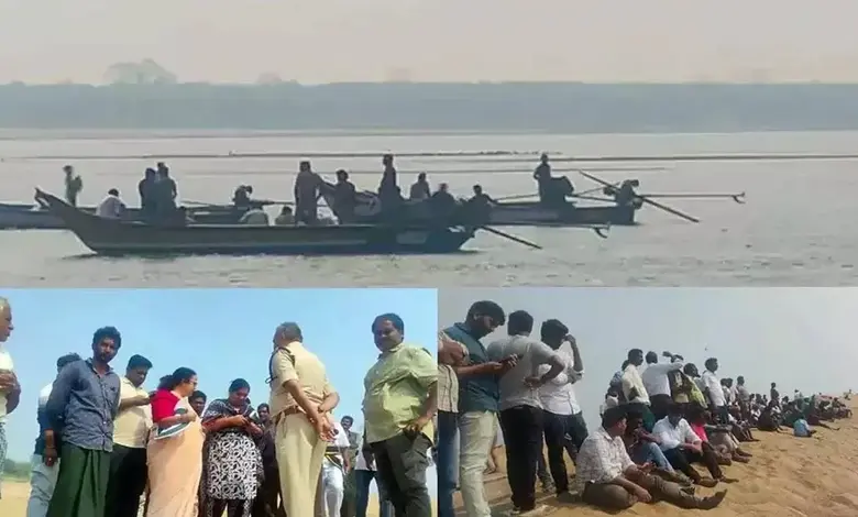 Five out of 12 youths who took bath in Godavari river in Andhra Pradesh drowned