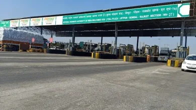 Movement to close toll booth on Jetpur Highway