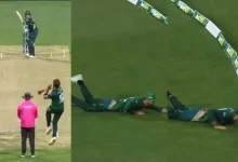 Pakistan's Jahandad lost oant while trying to stop ball at Hobart... Video viral