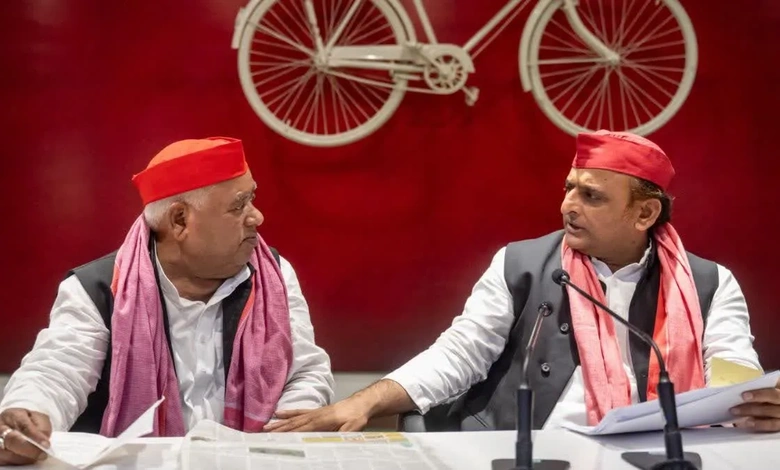 Video: Samajwadi Party MP burst into tears? What is the matter