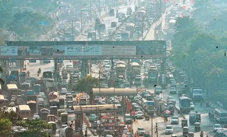 Saranaik's 3-Day Ultimatum to Solve Dahisar Toll Plaza Traffic Jams