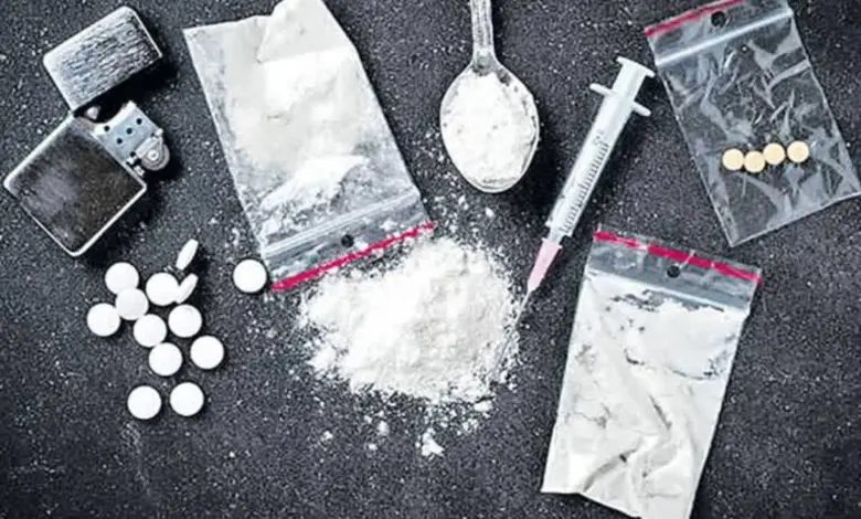 Three arrested with mephedrone drugs worth Rs 2.21 crore from a flat in Thane