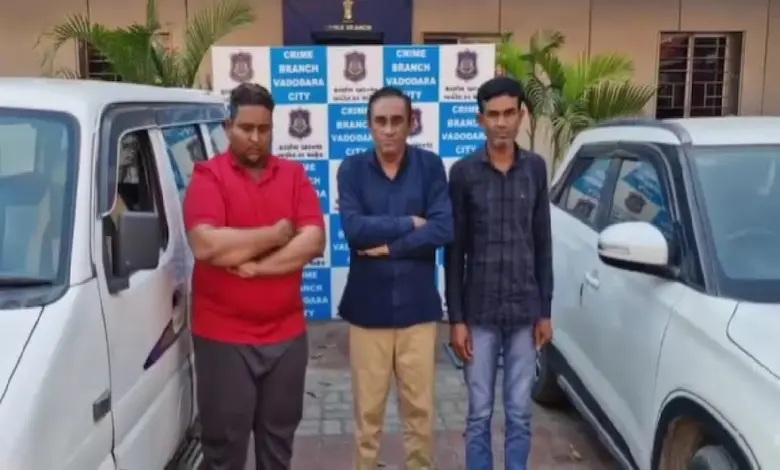 Vadodara police arrest three wanted car thief one with Doctor degree