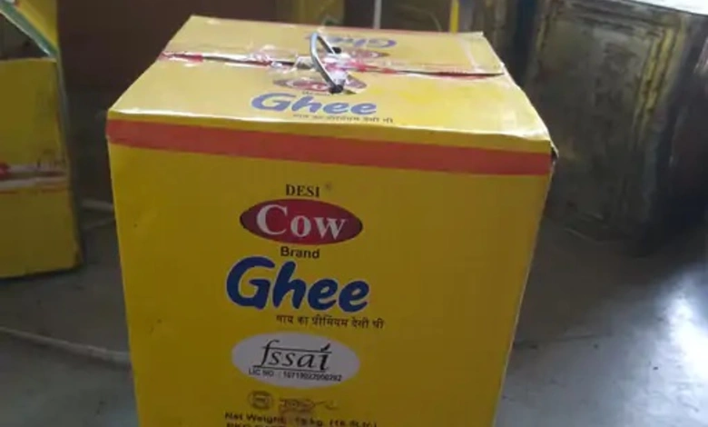 Suspicious ghee worthy  implicit    Rs 14 lakh seized from Surat, was being sold for conscionable  this overmuch  rupees per kg