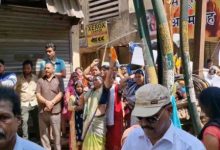 deewa residents protest against demolition of illegal constructions