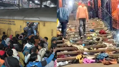 Crowded Delhi railway station with special Kumbh Mela trains and passengers boarding during rush hour.