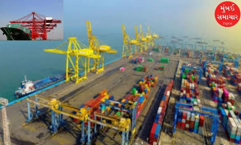  Cargo handling started astatine  Kandla Port with electrical  loaders