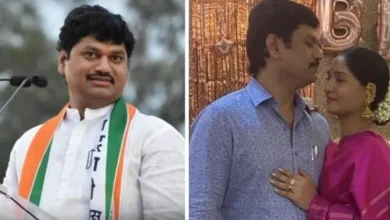 Who is Karuna Sharma? What is her relationship with Dhananjay Munde?