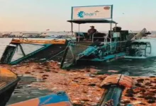 trash skimmer machines cleaning ganga-yamuna rivers