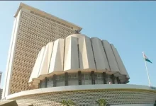 maharashtra legislative assembly employees show cause notices