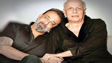 "Mahesh Bhatt and Sanjay Dutt from the iconic film Dil Hai Ki Manta Nahin."