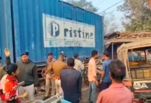 train derails in odisha