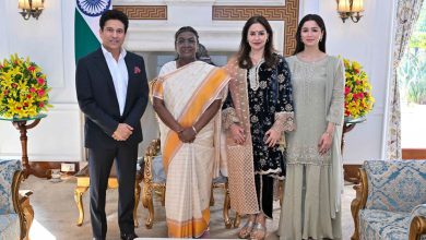 Cricketing god Sachin Tendulkar met President Draupadi Murmu in the capital Delhi