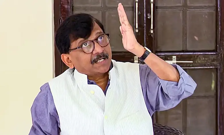 BJP's rule in Maharashtra is worse than Aurangzeb's rule Sanjay Raut