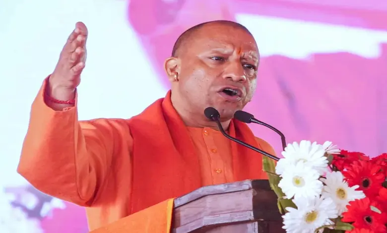 CM Yogi spoke at the Rangotsav program at Barsana