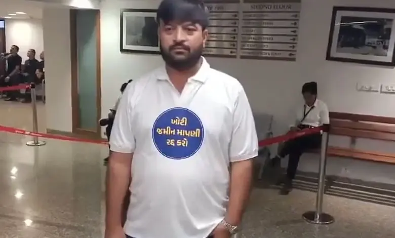 Gujarat Assembly AAP MLA evicted over refusal to remove anti-land survey sticker from t shirt