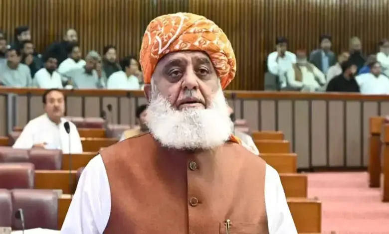 Pakistan on the Verge of Collapse? Maulana Fazlur Rehman's Warning in Senate