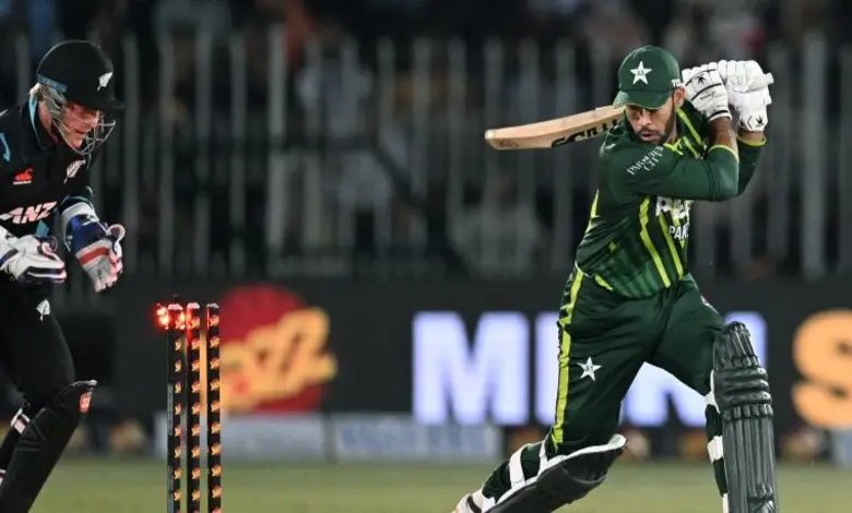 Pakistan defeated in first T20 match in NZ with lowest score