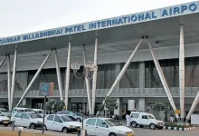 "Mumbai Rain Causes Flight Delays and Cancellations"