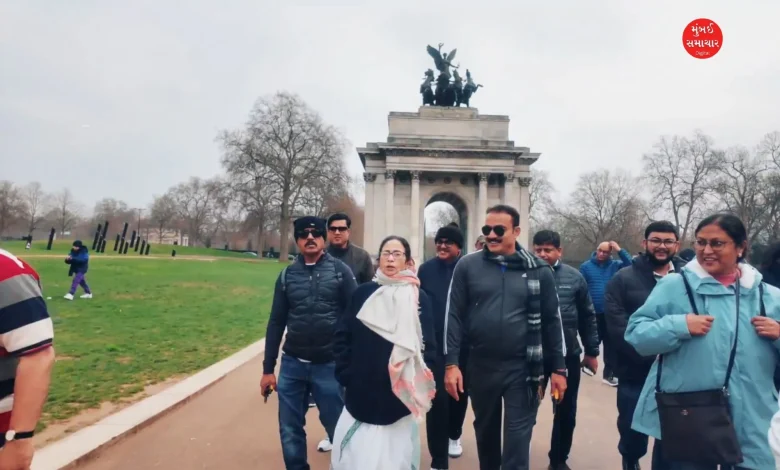 Mamata Banerjee jogs in London in a saree and slippers, watch video