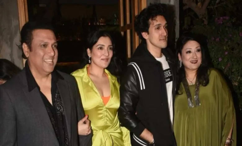 Sunita Ahuja at Yashvardhan birthday party without Govinda