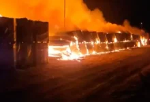 Massive fire breaks out in NTPC's solar plant godown in Dahod; Loss of Rs. 400 crore